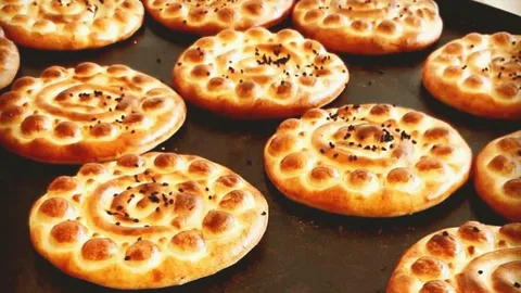 تصویر 2 از خرید کلوچه سنتی لاهیجان نادری + قیمت فروش استثنایی